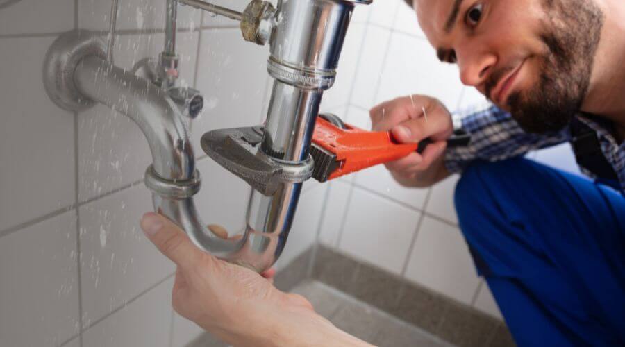 Professional same day plumber services in Fortuna, ND